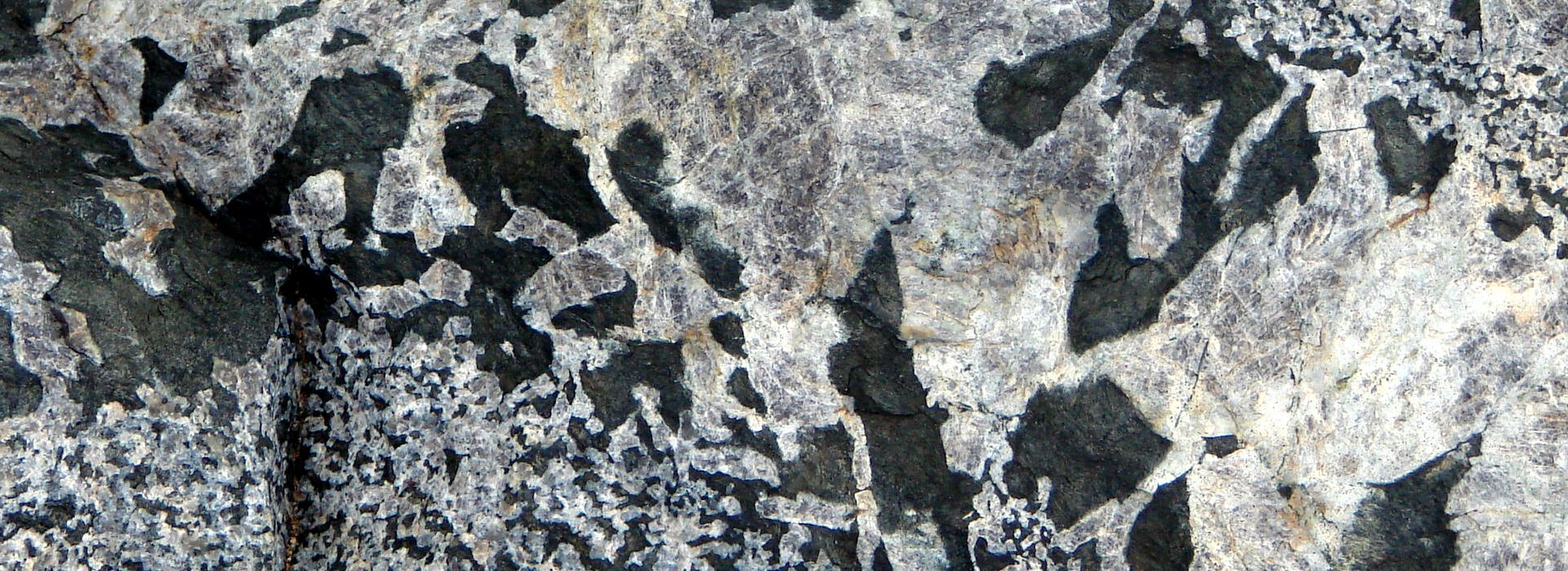 AGW - Mineralogie & Petrologie
